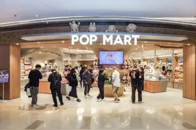 营收首破100亿元大关！泡泡玛特海外市场“狂飙”375%图片