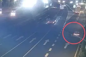 半路没电，竟然选择推车进高速服务区？这份“电车保命指南”请查收图片