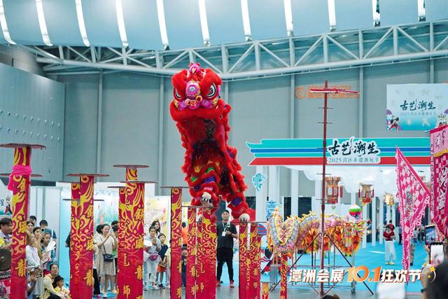 “会展+”释放新活力，三龙湾如何制造消费新爆款？