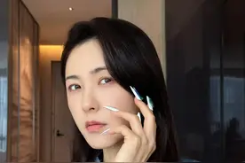 网友怒了！曾黎工作室倒卖粉丝礼物，道歉的却是受害粉丝图片