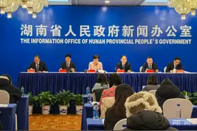 推进文旅深度融合发展  湖南2024年旅游总收入预计破万亿图片