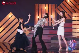 《我们的歌》首轮团战打响，戴佩妮周笔畅刘宇宁合演“情感大戏”图片