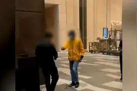 合肥洲际酒店回应“保安赶跑外卖员摔他手机”：双方已和解视频封面
