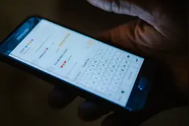 这届年轻人，时刻都在“破防”图片