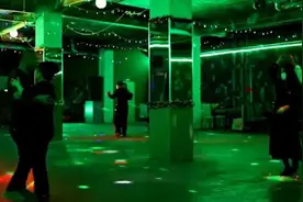 漠河舞厅还在！漠河文旅局：故事是真实的，计划还原老式舞厅