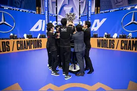 新王加冕！EDG拿下《英雄联盟》S11全球总决赛冠军图片