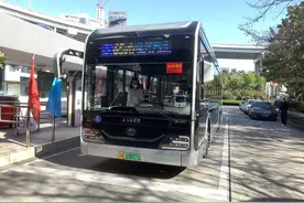 上海公交车开暖空调了，车厢低于12℃，乘客可提醒开启图片