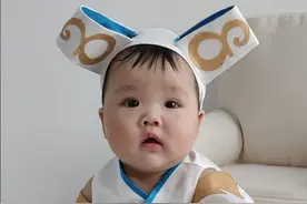 长沙一裁缝奶奶给孙女做“高定”服装走红网络，网友：还缺孙女吗？图片