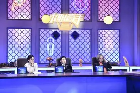 环球影城恐龙模型出自他们《求职高手》书写匠人精神图片