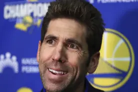 Woj：迈尔斯拒绝了足以让他成为联盟收入最高高管之一的续约合同图片