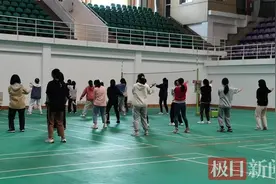 云南大学出台最严体育校规：体测不合格不发毕业证图片