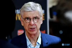 温格评曼联：安东尼、桑乔和达洛特表现不佳，球队边路防守极差图片