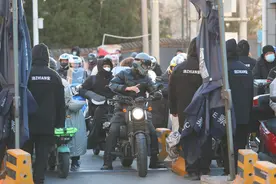 “以为会很堵，结果非常快！”进京检查站早高峰通行效率提升，原因在此图片