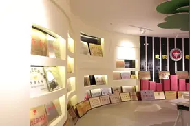 办好优质教育，点亮学子梦想！潍坊这所学校被授予“清华大学2021年生源中学”图片