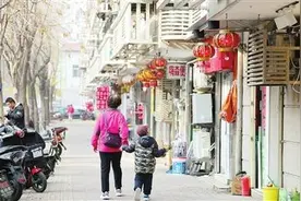 一户开两门 危险又扰民“窗改门”屡堵屡开如何破解？图片