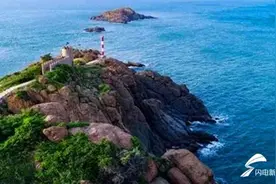 这就是山东·云上打卡最美海岸线丨从绿色生态到蓝色产业 青岛灵山岛生机勃勃促发展图片
