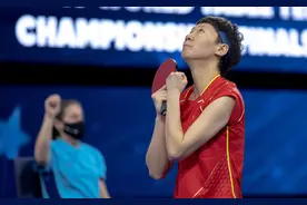 王曼昱、孙颖莎会师女单决赛，陈梦“最快大满贯”梦碎图片