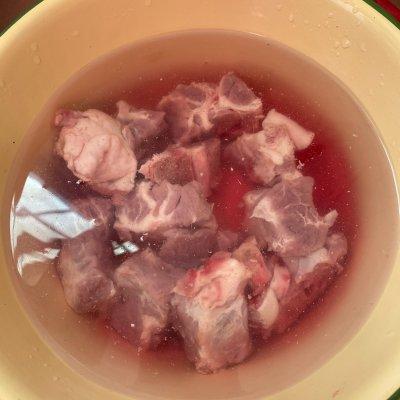 花胶煲汤放什么材料 花胶煲汤放什么材料好