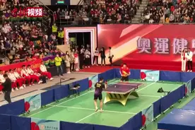 马龙许昕再现魔力转圈圈名场面图片