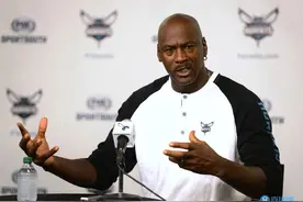 记者：乔丹品牌年收入首次突破50亿 乔丹本人从中赚取1.5亿图片