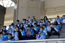 香港掀起体育热！奥运健儿访港第二天都去了哪儿？图片