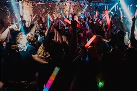 世界上最贵的夜生活在这些地方图片