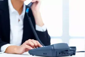 男子被陌生人写成网贷紧急联系人，遭360借条“电话骚扰”图片