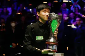 英锦赛冠军赵心童：夺冠后脑子一片空白，会坚持进攻打法丨专访图片