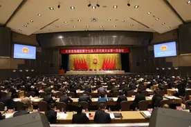 东城将开展钟鼓楼紧邻地区、万宁桥周边、前门大街等地区环境整治图片