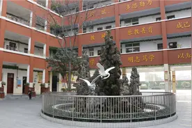 南阳市第三十二小学：以人为本，让阳光教育温暖孩子璀璨童年图片