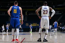 湖记吐槽：掘金播音员在8秒内播完了湖人的首发阵容 几乎是4倍速图片