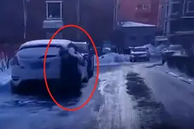 黑龙江的哥下车扶摔倒女子反被讹？女子：我不躲车，能摔吗图片