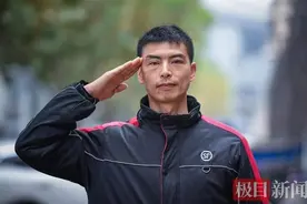 全国亿万网友为爬楼救人小哥点赞，“扯下口罩，是因为我们崇拜英雄！”图片