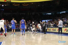 神仙啊！格拉汉姆1.4秒后场三分线超远三分打板压哨绝杀图片