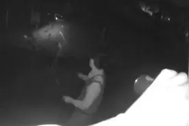 变成“泥”警的你们，真帅图片