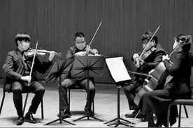 声乐艺术和网络世界的“相遇”图片