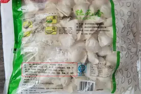 超低价速冻水饺内幕：猪肉水饺添加鸡肉不标注，一斤不足3元钱图片