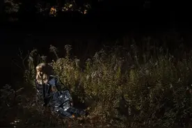 盘点｜2021十张最佳欧美专辑，轻如羽毛、利如冰刃图片