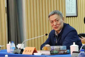 社科院《世界经济黄皮书》：今年世界经济明显复苏已成定局图片