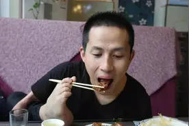 无臂健将丁二伟的逆袭图片