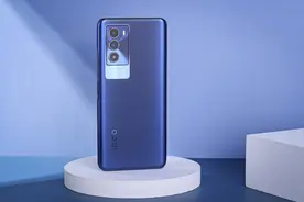 骁龙870配144Hz竞速屏 iQOO Neo5 SE手机评测图片