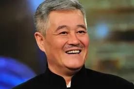 赵本山卸任本山传媒法定代表人，由安守书接任图片