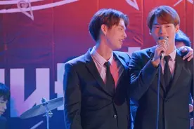 《2gether电影版》独家彩蛋跨年登场！男神Bright、Win惊喜献台粉图片