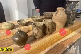 六安一女子来派出所鉴宝 没想到还真是古董图片