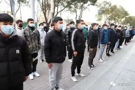 2022年春季大学生征兵体检，开始了图片