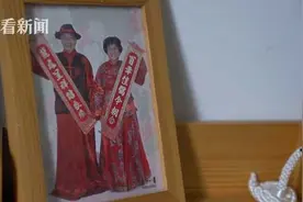 暖心2021｜上海“阿尔茨海默症爷爷”成网红 老夫妻的爱情令人动容图片