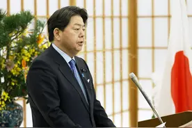 驻日美军引爆疫情惹众怒 日外相强烈要求美方限制士兵外出图片