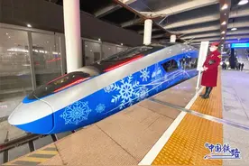 新型复兴号上线！到底长啥样？图片