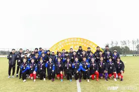 琼中女足冲甲奇迹，由一群海岛足球播种人铸就图片