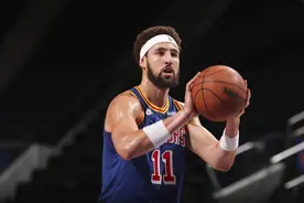 汤普森复出！941天后“水花兄弟”合体图片